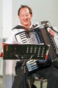 Todd Wong on accordion 2 - photo Tom Quirk