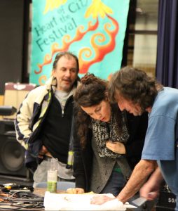 Carnegie music jam '12 signing up with Steve - photo Tom Quirk